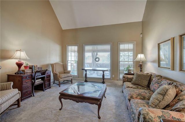 6 Devon Court, Cartersville, GA 30120