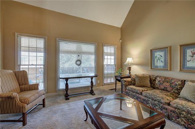 6 Devon Court, Cartersville, GA 30120