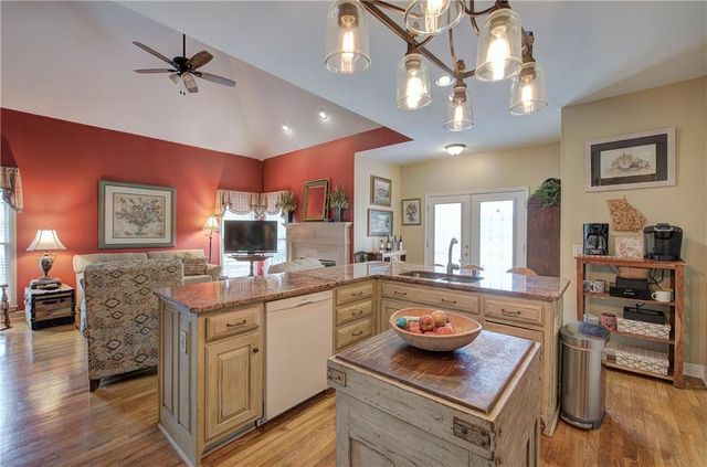 6 Devon Court, Cartersville, GA 30120