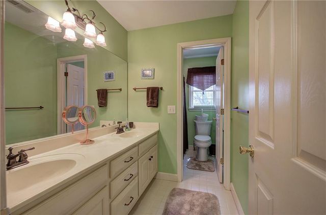6 Devon Court, Cartersville, GA 30120