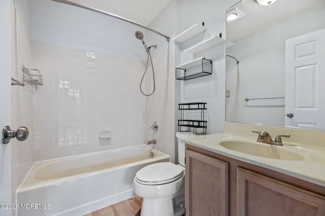 761 Banyan Court, Morganville, NJ 07751