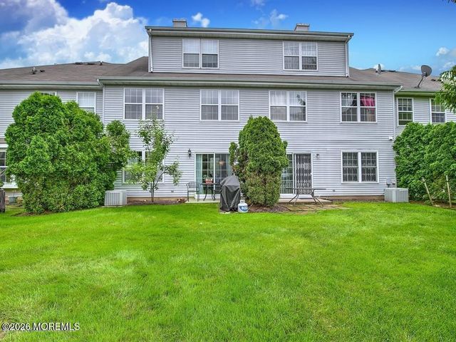 761 Banyan Court, Morganville, NJ 07751
