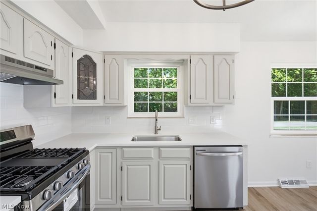 30960 Miles Road, Solon, OH 44139
