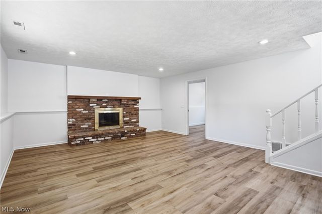 30960 Miles Road, Solon, OH 44139