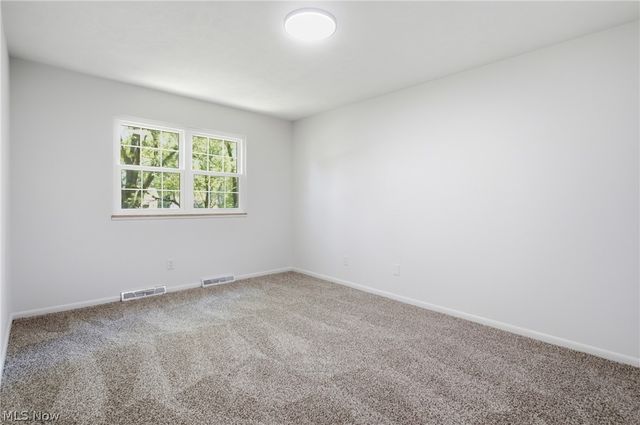 30960 Miles Road, Solon, OH 44139