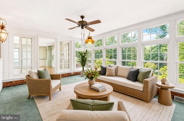 1110 WEBSTER DR, Wilmington, DE 19803