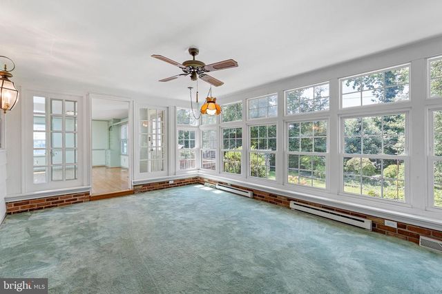 1110 WEBSTER DR, Wilmington, DE 19803