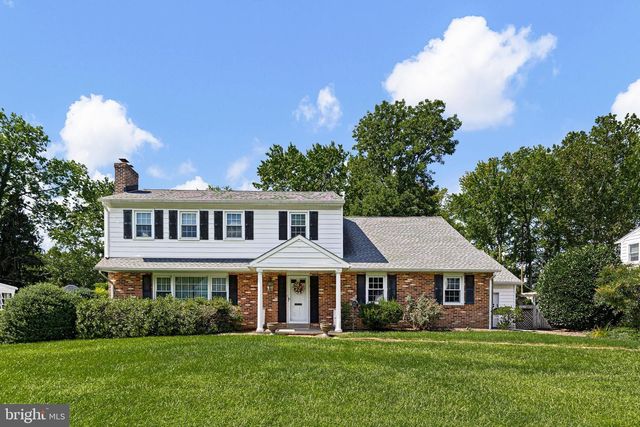 1110 WEBSTER DR, Wilmington, DE 19803