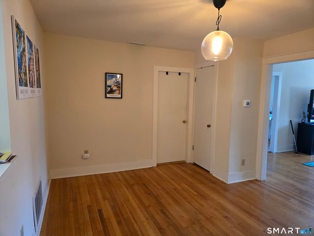 1118 Main Street Apt 1, Branford, CT 06405