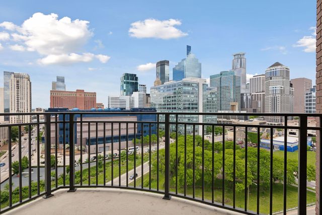500 E Grant Street 1102, Minneapolis, MN 55404