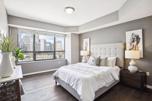 500 E Grant Street 1102, Minneapolis, MN 55404