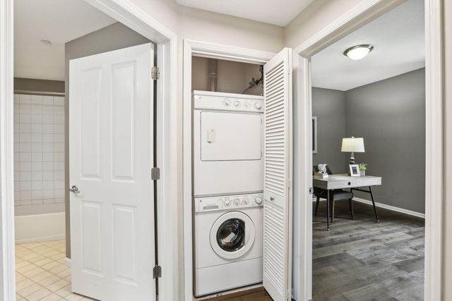 500 E Grant Street 1102, Minneapolis, MN 55404