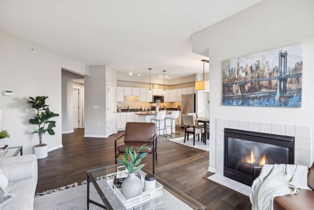 500 E Grant Street 1102, Minneapolis, MN 55404