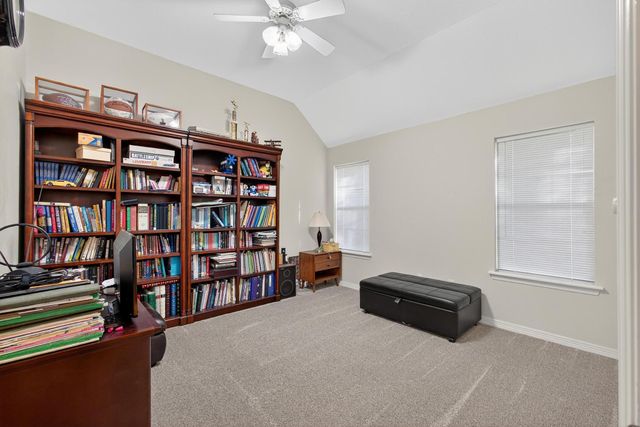 3348 Pine Grove Drive, Huntsville, TX 77340