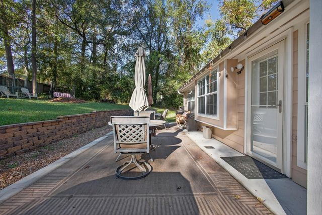 3348 Pine Grove Drive, Huntsville, TX 77340