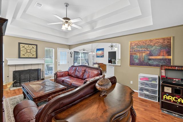 3348 Pine Grove Drive, Huntsville, TX 77340