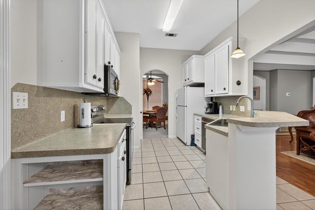 3348 Pine Grove Drive, Huntsville, TX 77340