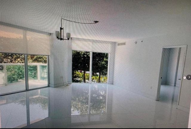 250 SUNNY ISLES Boulevard 3-601, Sunny Isles Beach, FL 33160