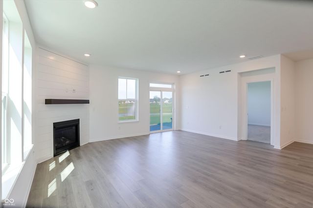 18332 Depoe Lane, Westfield, IN 46074