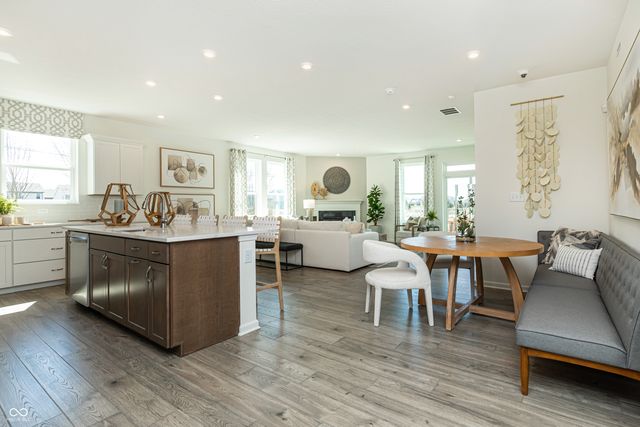 18332 Depoe Lane, Westfield, IN 46074