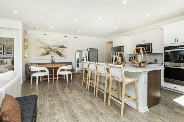 18332 Depoe Lane, Westfield, IN 46074