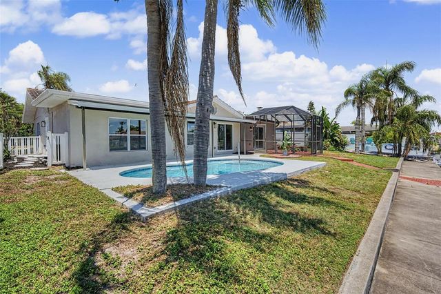 3340 FLORAMAR TERRACE, New Port Richey, FL 34652