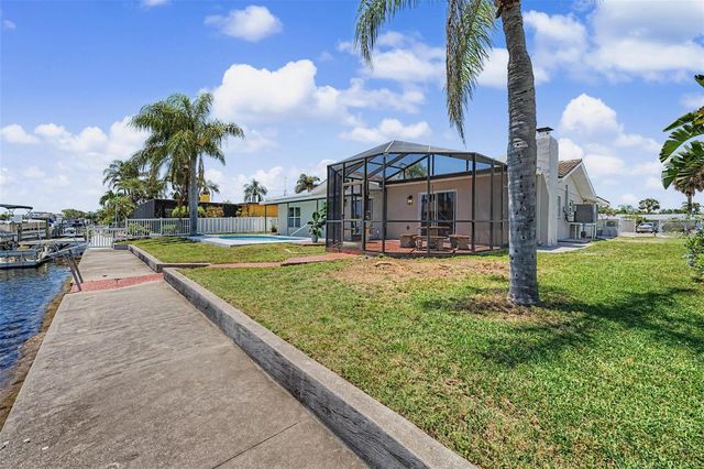 3340 FLORAMAR TERRACE, New Port Richey, FL 34652