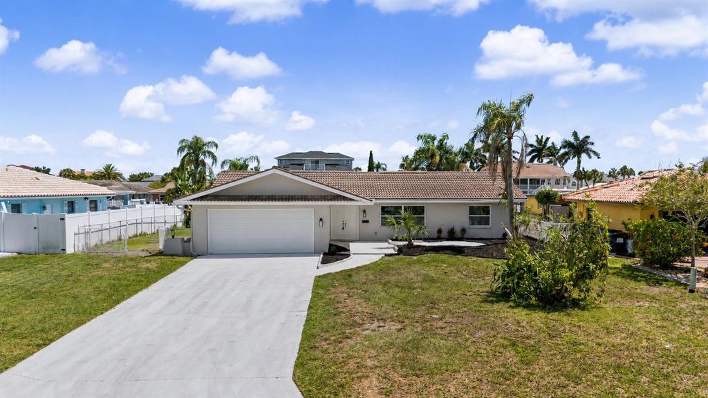 3340 FLORAMAR TERRACE, New Port Richey, FL 34652