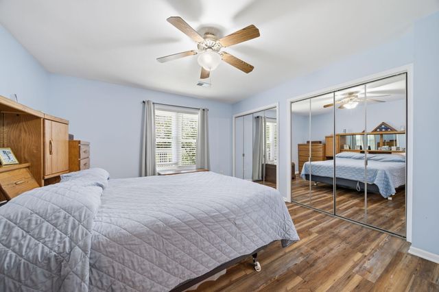 220 Holly Lane, Schererville, IN 46375