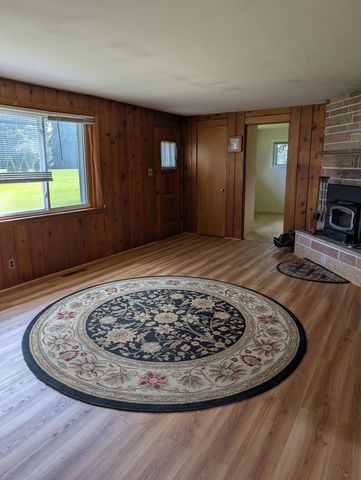 3815 W Lake Shore Drive, Wonder Lake, IL 60097