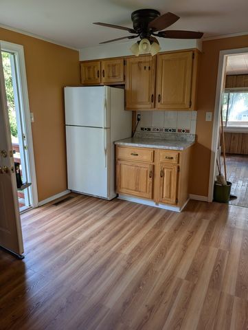 3815 W Lake Shore Drive, Wonder Lake, IL 60097