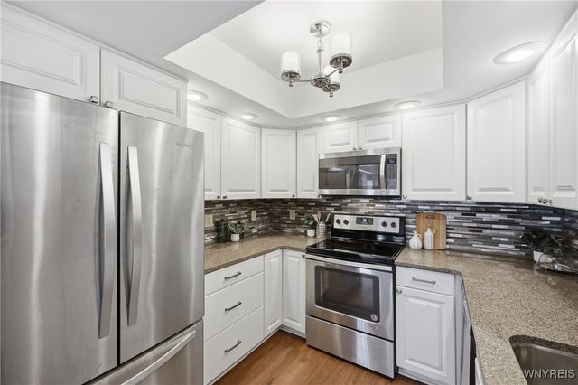 1075 Youngs Road H, Amherst, NY 14221