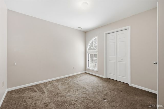 1075 Youngs Road H, Amherst, NY 14221