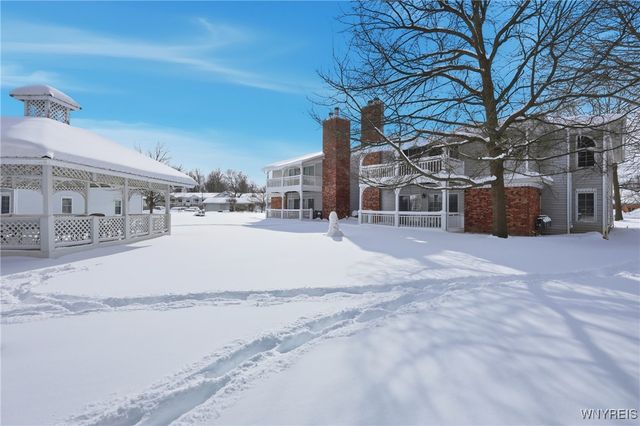 1075 Youngs Road H, Amherst, NY 14221