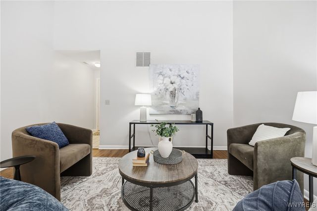 1075 Youngs Road H, Amherst, NY 14221