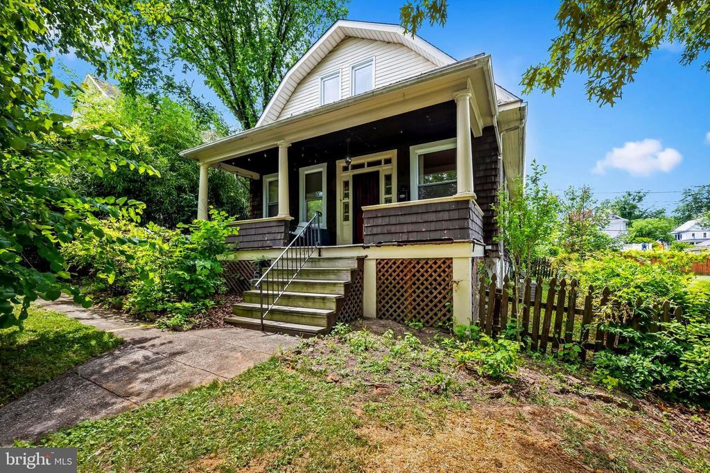 2607 GOODWOOD RD, Baltimore, MD 21214