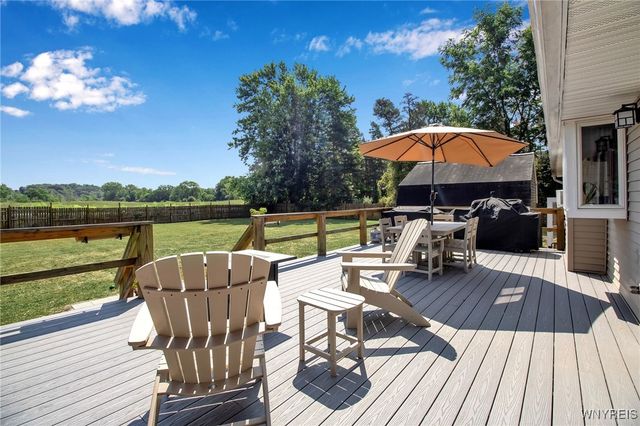 10855 Griswold Road, Darien, NY 14040