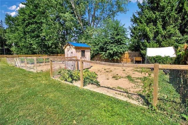 10855 Griswold Road, Darien, NY 14040