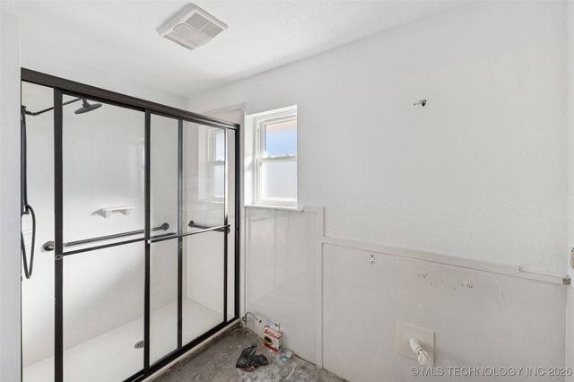 612 Westwood Drive, Claremore, OK 74017