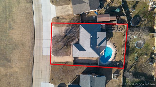 612 Westwood Drive, Claremore, OK 74017