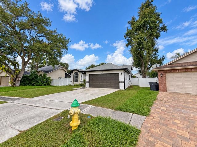 5483 FRIARSWAY DRIVE, Tampa, FL 33624