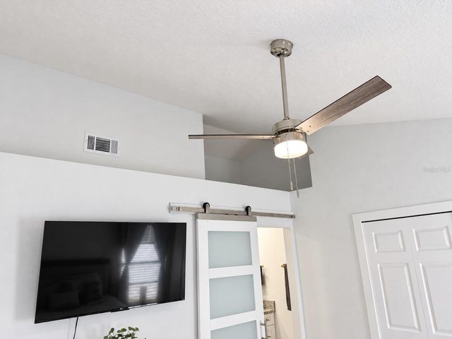 5483 FRIARSWAY DRIVE, Tampa, FL 33624