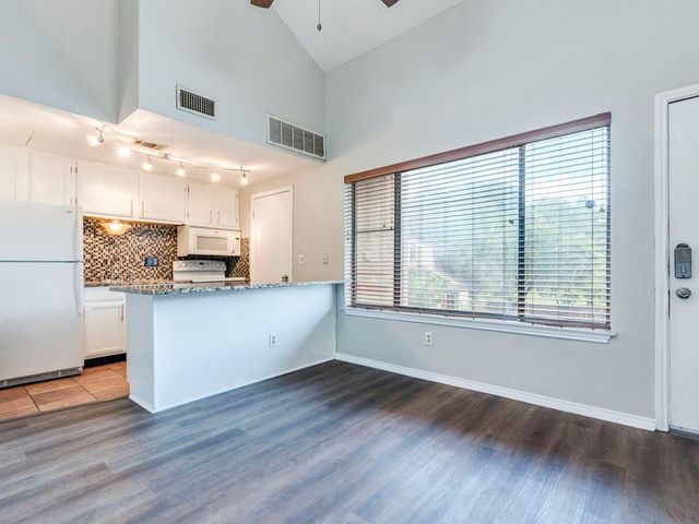 601 Nelray BLVD 13, Austin, TX 78751
