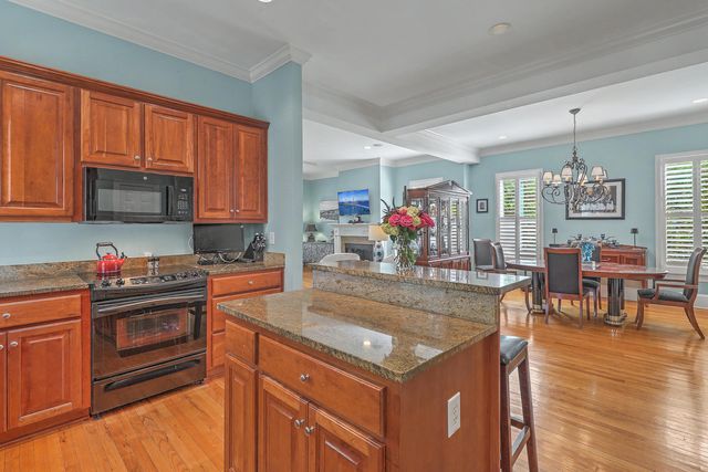 129 Jakes Lane, Mount Pleasant, SC 29464