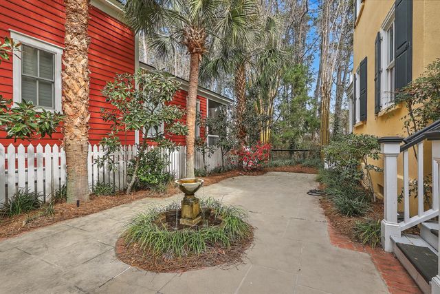 129 Jakes Lane, Mount Pleasant, SC 29464