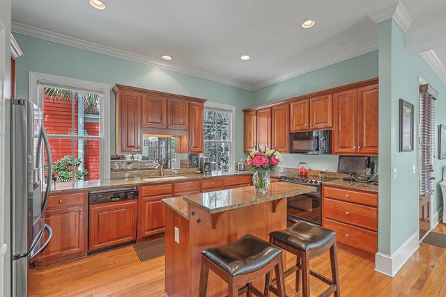 129 Jakes Lane, Mount Pleasant, SC 29464