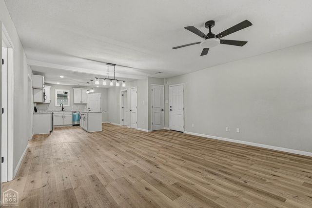 207 S 14th Avenue, Paragould, AR 72450