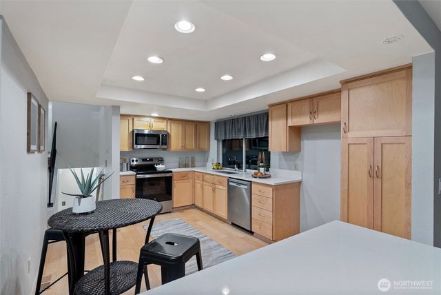 15618 SE 174th Street, Renton, WA 98058