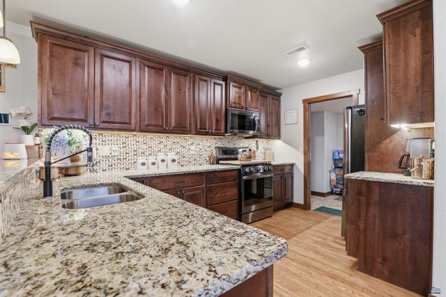 1144 SINGLE TREE DR, Piedmont, SD 57769