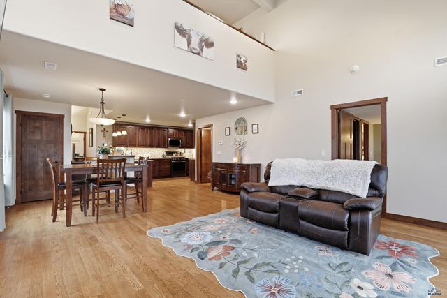 1144 SINGLE TREE DR, Piedmont, SD 57769